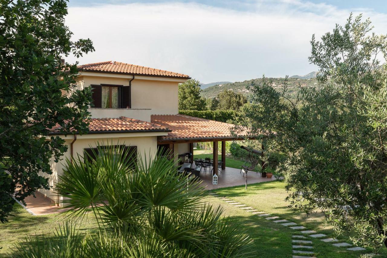 Villa Cita Itri Luaran gambar